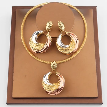 2022 Módne Dubaj Zlatá Farba Šperky Set Pre Ženy Nigérijský Strany Svadobné Afriky Korálky Šperky Set Svadobné Vianočný Darček