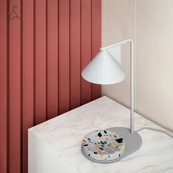 Japonský Vedľa Spálne Lampy Svietidlá Moderný Minimalistický LED Stolové Lampy, Nordic Tvorivé Dekor Nočný Stolík Lampa Moderného
